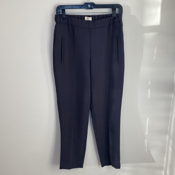 Aritzia Darontal Pant in Grey - Picture 5 of 11